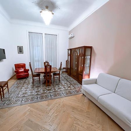 Luxury Bnb Dedeo Apartment Bari Bagian luar foto