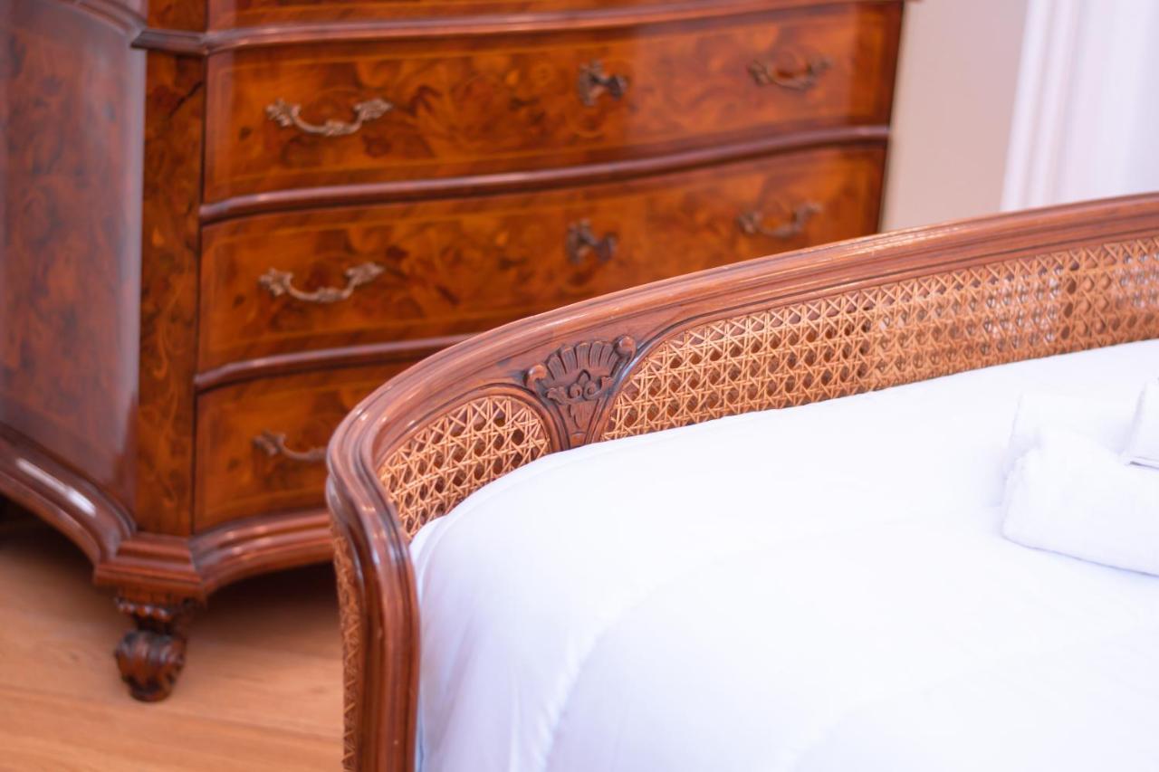 Luxury Bnb Dedeo Apartment Bari Bagian luar foto