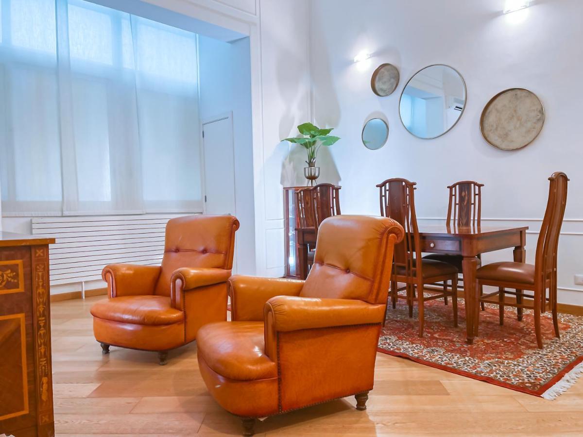 Luxury Bnb Dedeo Apartment Bari Bagian luar foto